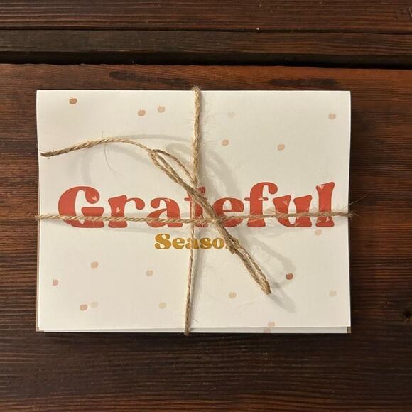 Thanksgiving Greeting Cards Fall Autumn Blank Cards Tablescape - Picture 3 of 3